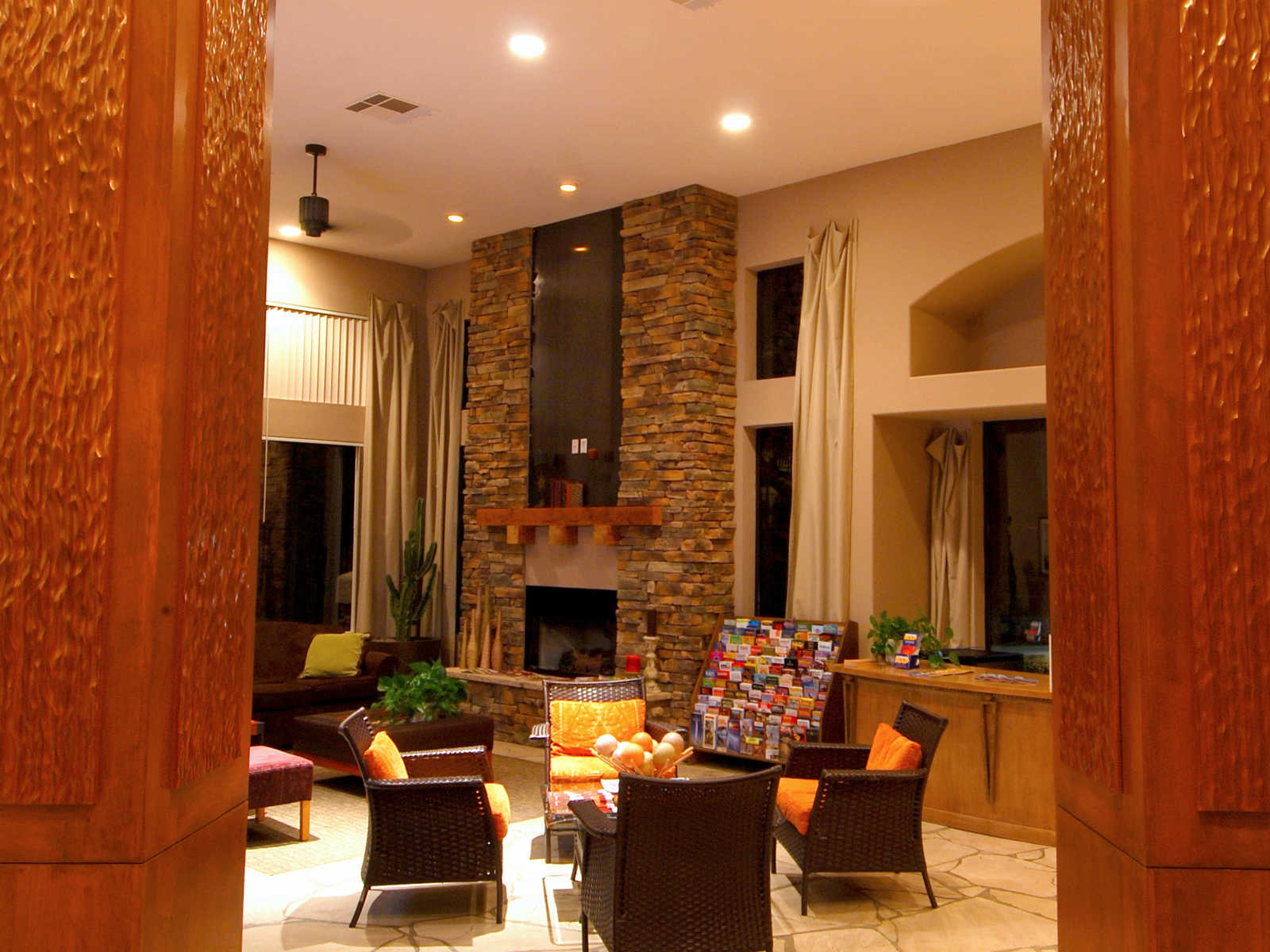 Wmphoenix Lobby 3