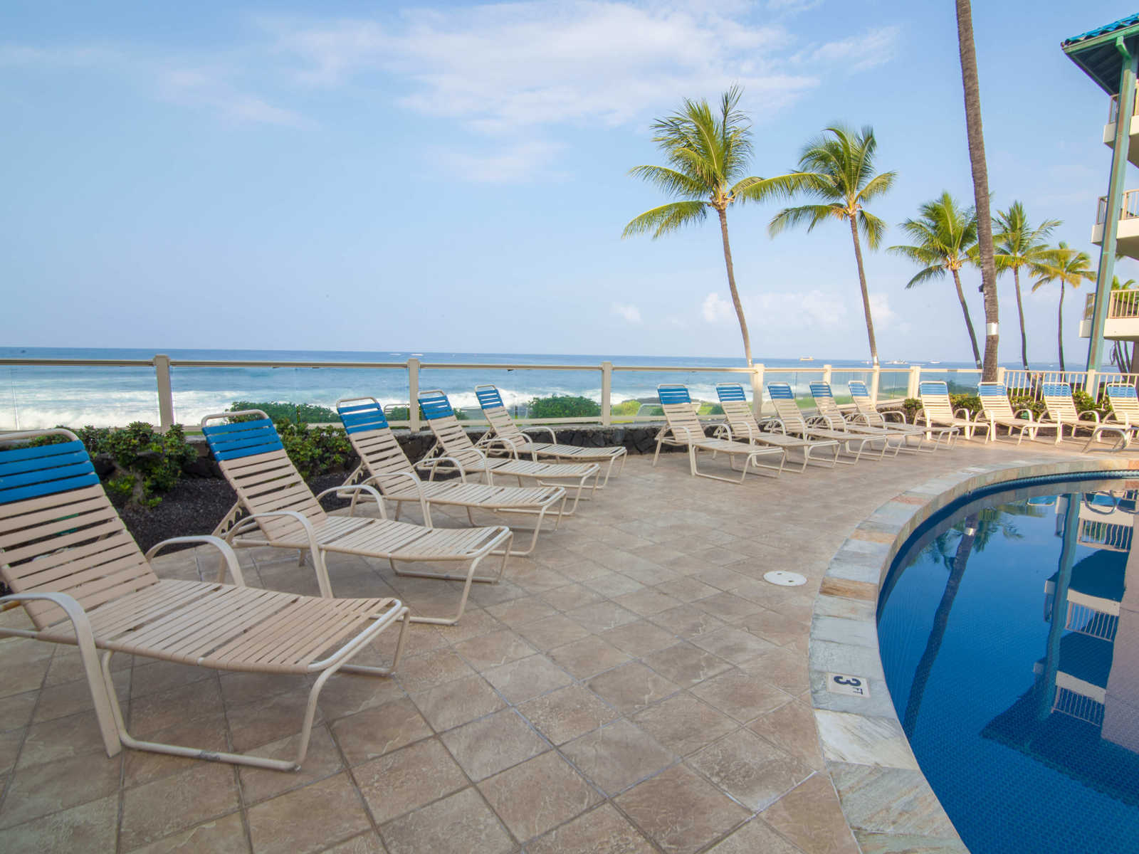 Kona Pool 2
