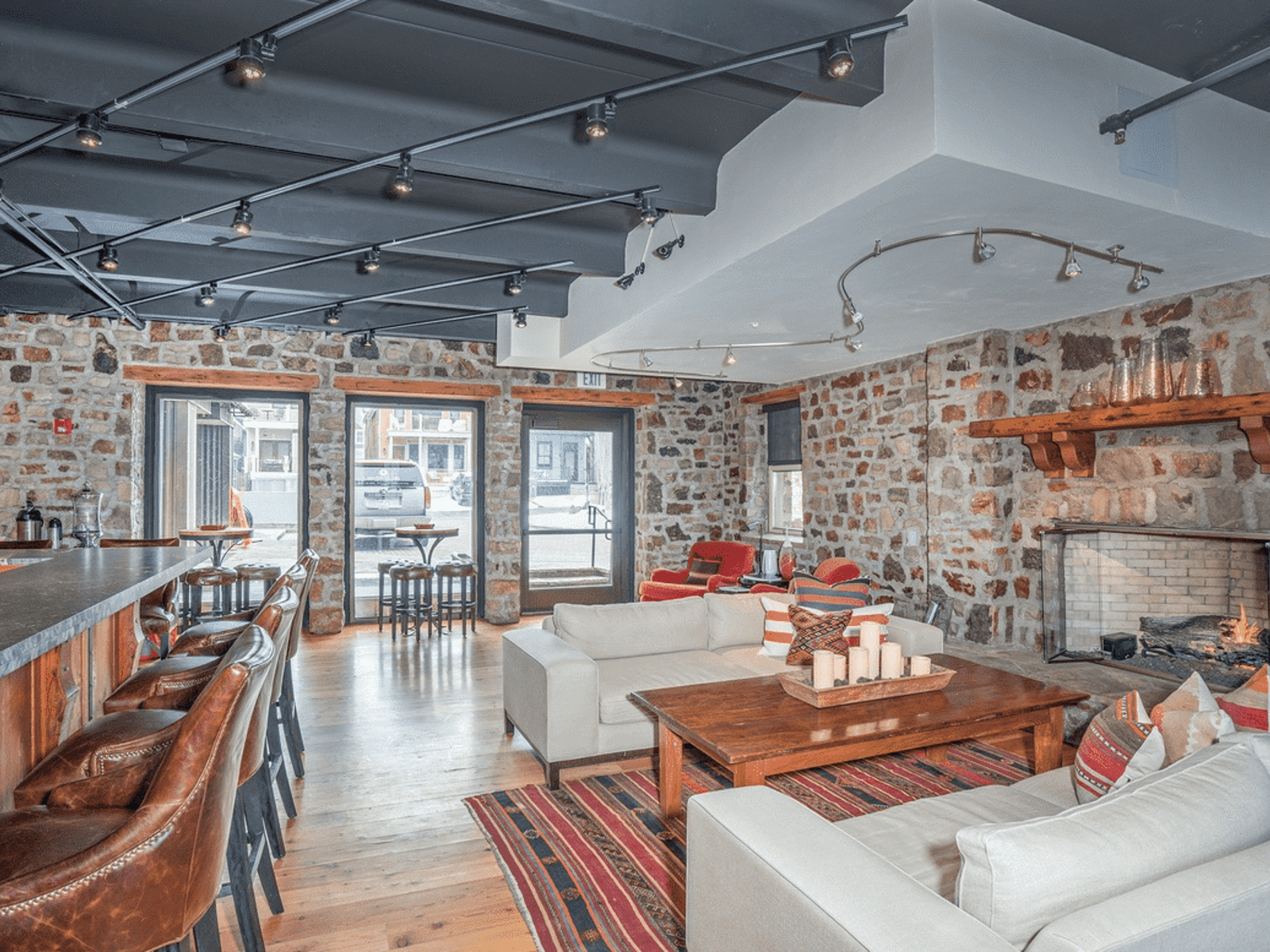 Riverclub Clubroom 2 (1)