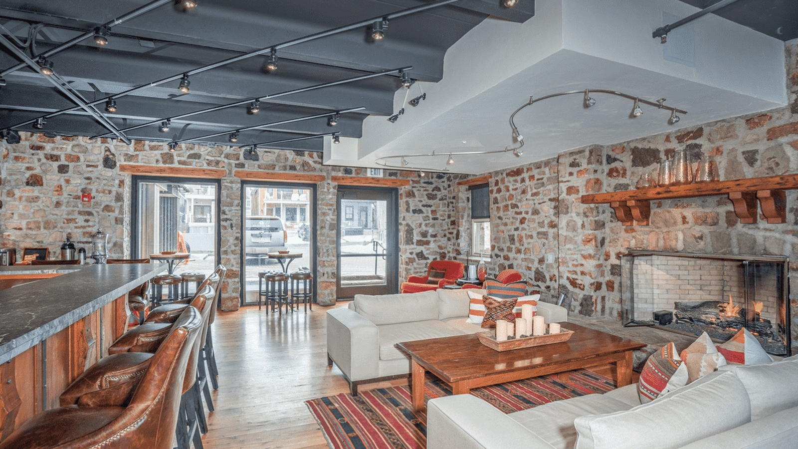 Riverclub Clubroom 2 (1)