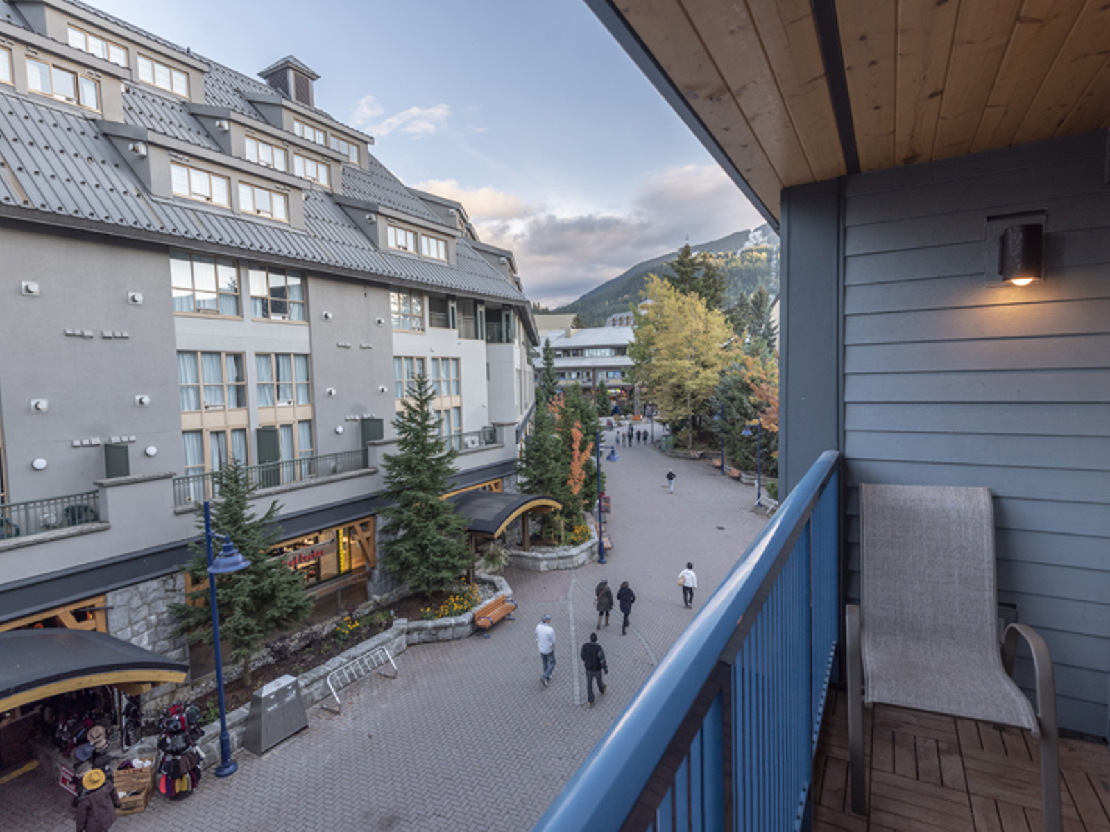 VGH 207 307 Balcony View