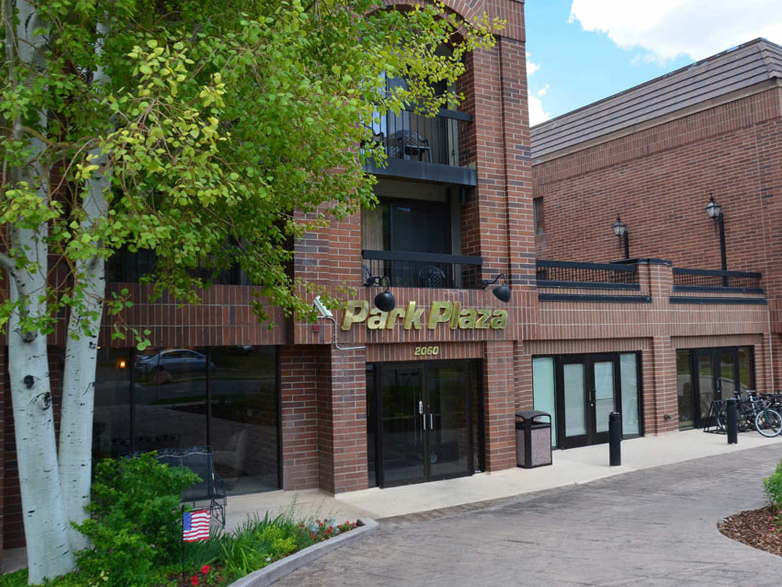 Parkplaza Property 2